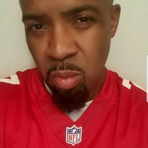 Meet your Posher, Larry